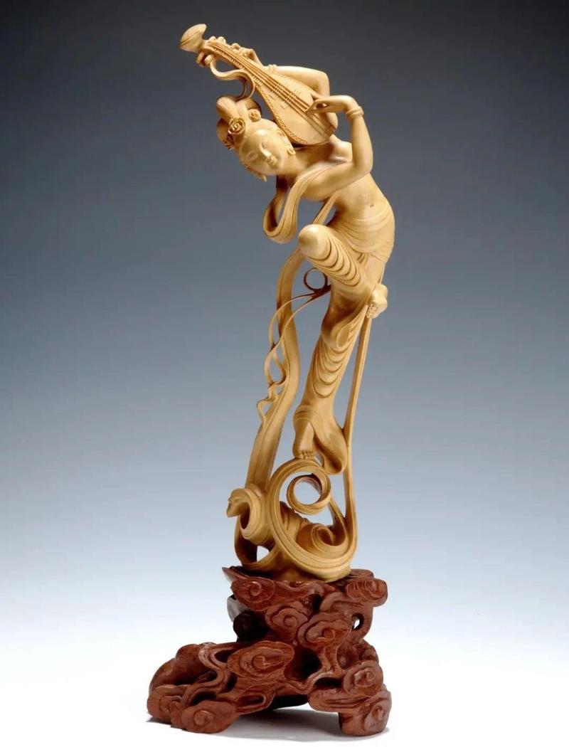 工藝美術品云集，萬件珍品免費鑒賞與專業(yè)鑒定服務