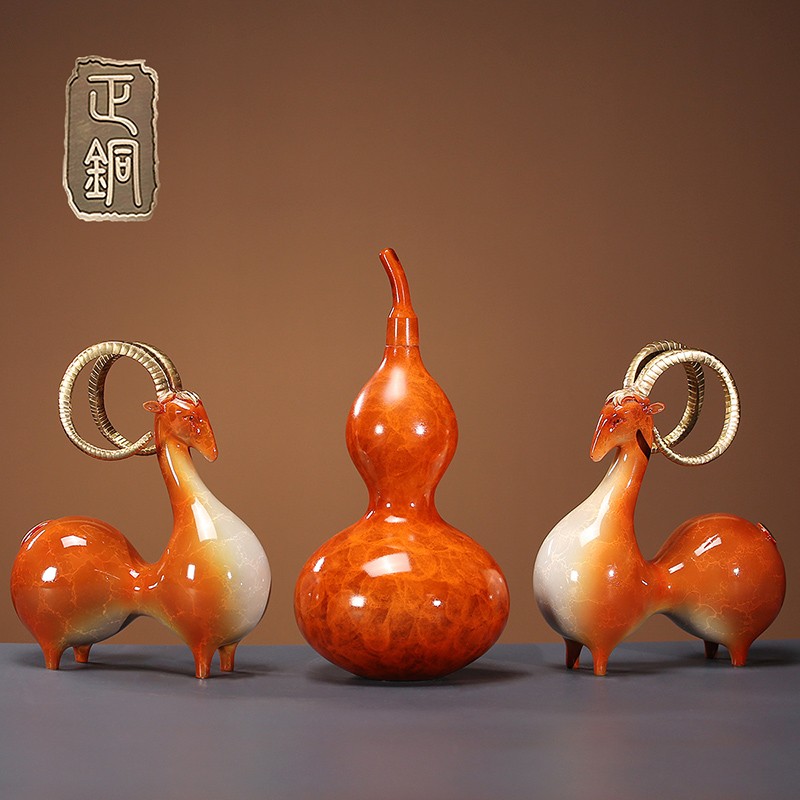 正銅喜氣羊羊 融傳統(tǒng)生肖文化與現(xiàn)代美學的招財家居藝術品